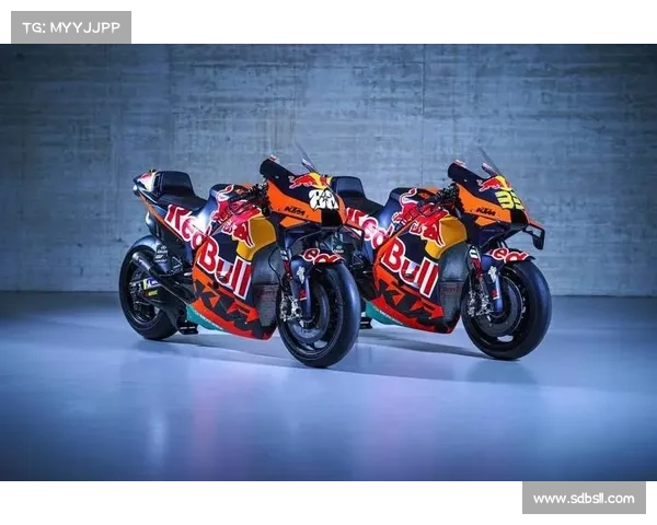 “两轮的86” 赛道试驾KTM RC390摩托跑车 “两轮的86” 赛道试驾KTM RC390摩托跑车